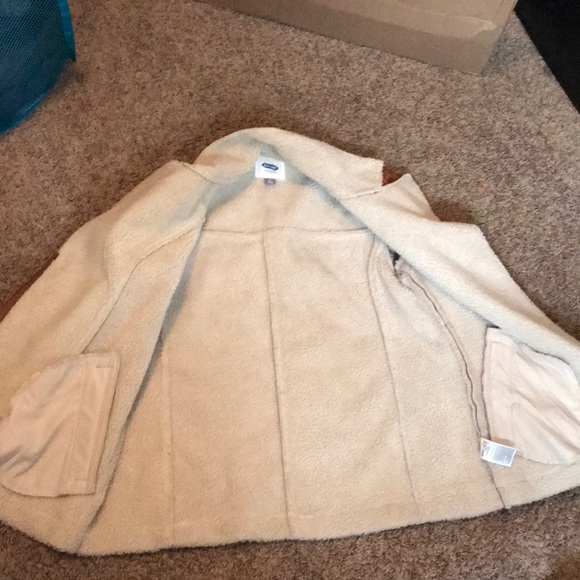 Vintage Inspired Winter Coat - Picture 2 of 2